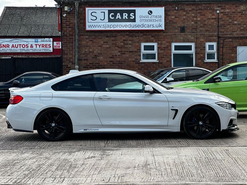 BMW 4 SERIES