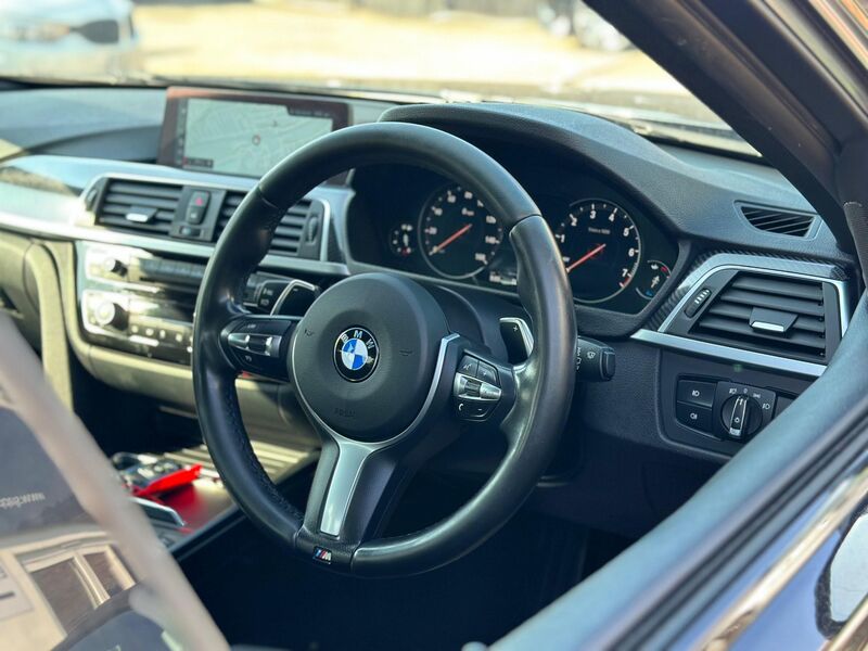 BMW 3 SERIES