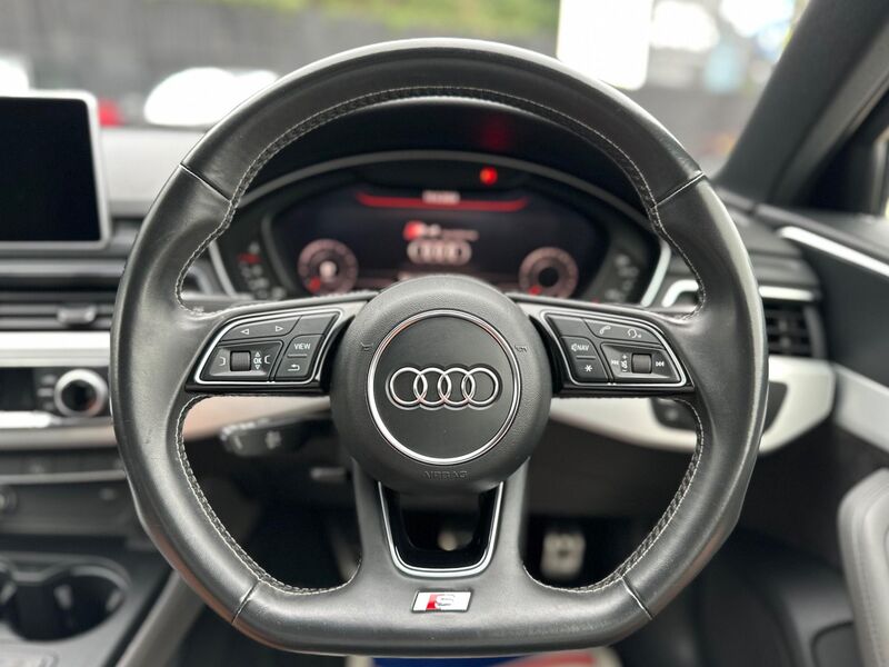 AUDI S4