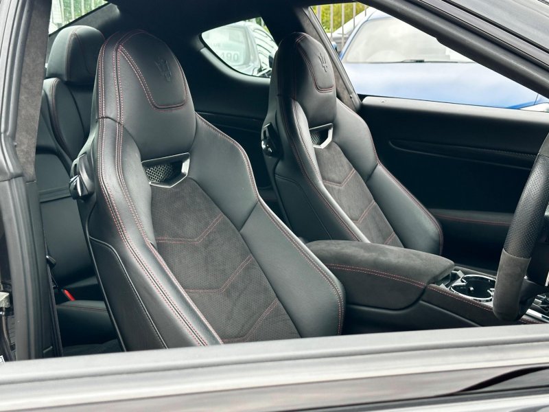 MASERATI GRANTURISMO
