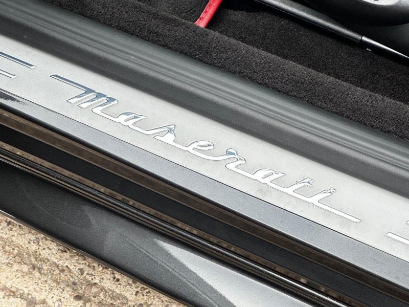 MASERATI GRANTURISMO