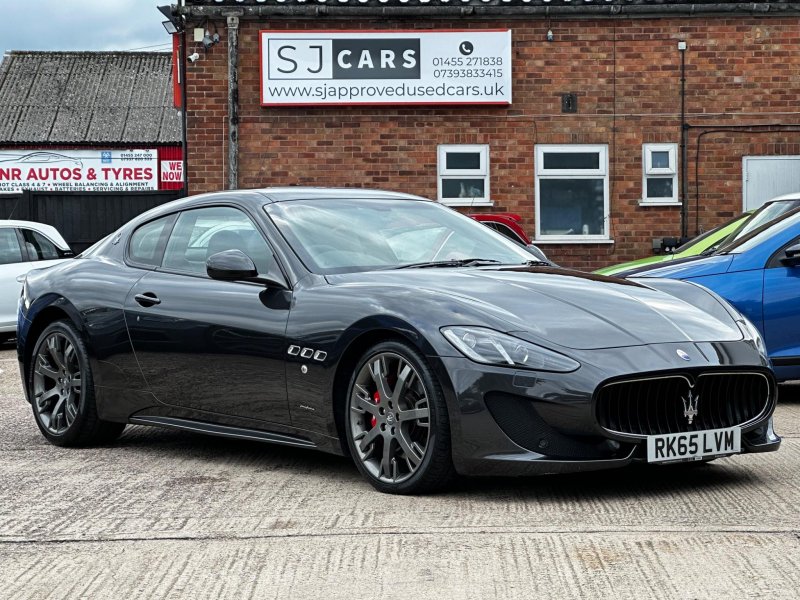 MASERATI GRANTURISMO