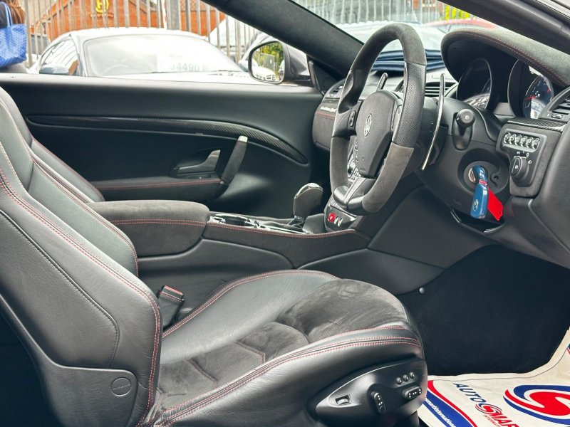 MASERATI GRANTURISMO