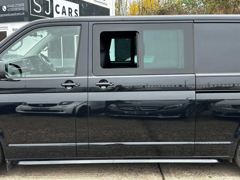 VOLKSWAGEN TRANSPORTER