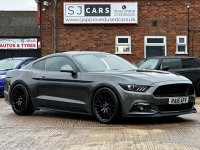 FORD MUSTANG