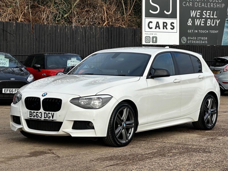 BMW 1 SERIES