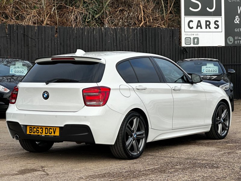 BMW 1 SERIES