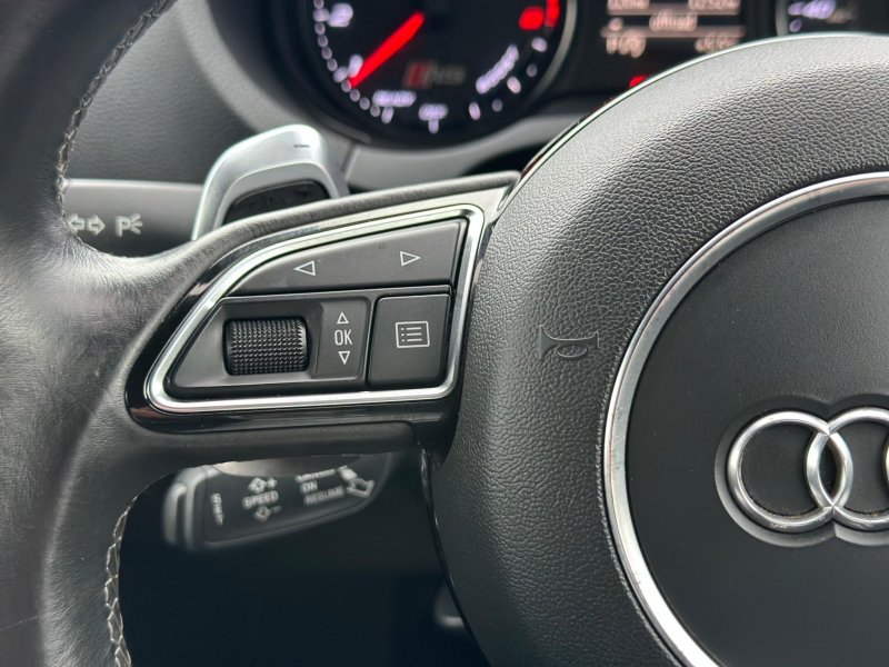 AUDI RS3