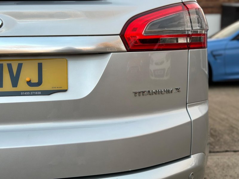 FORD S-MAX