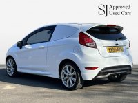 FORD FIESTA VAN