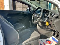 FORD FIESTA VAN