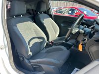 FORD FIESTA VAN