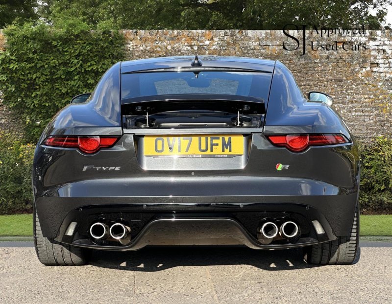 JAGUAR F-TYPE