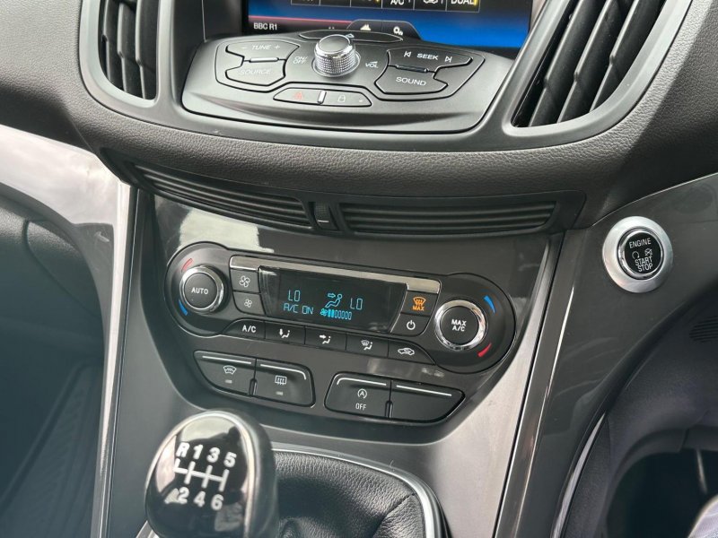 FORD KUGA