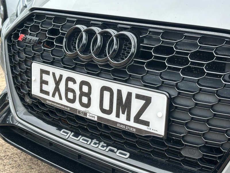 AUDI RS5