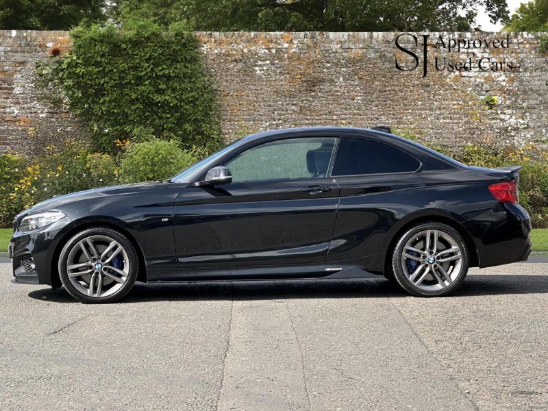 BMW 2 SERIES