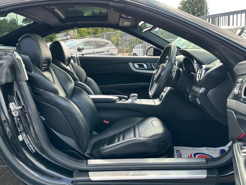 MERCEDES-BENZ SL