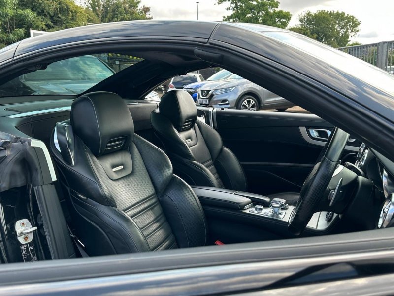 MERCEDES-BENZ SL
