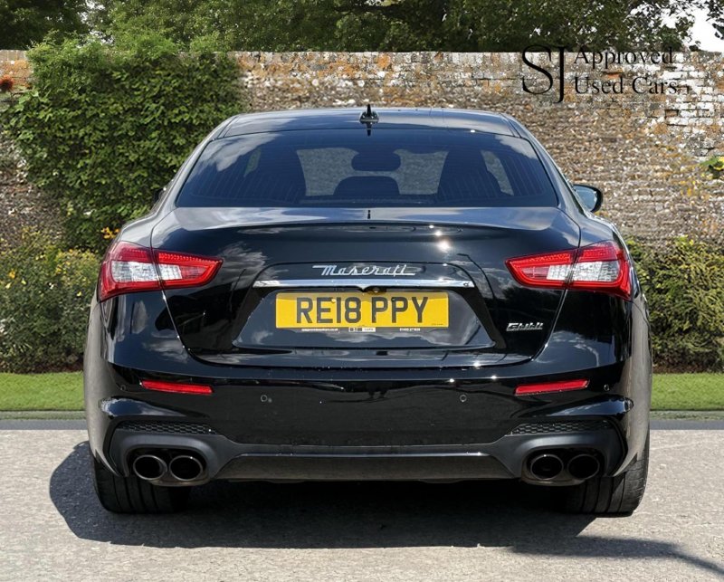 MASERATI GHIBLI